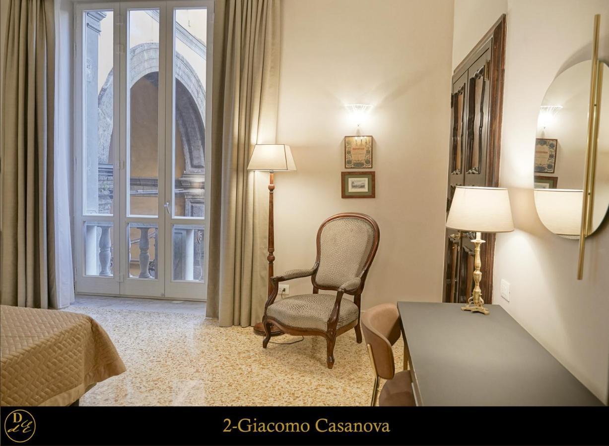Dimora Donna Elena Bed & Breakfast Naples Exterior photo