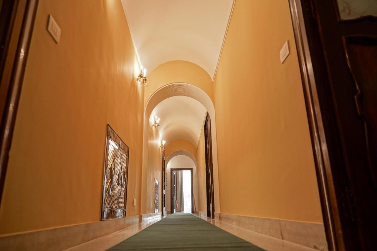 Dimora Donna Elena Bed & Breakfast Naples Exterior photo