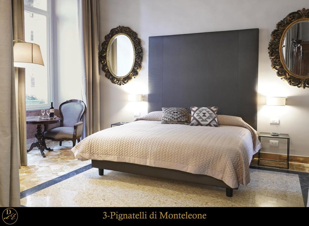 Dimora Donna Elena Bed & Breakfast Naples Exterior photo