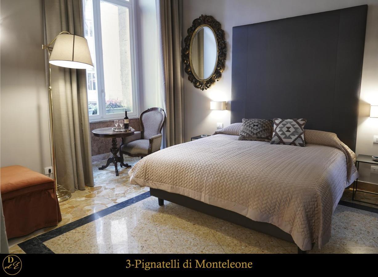 Dimora Donna Elena Bed & Breakfast Naples Exterior photo